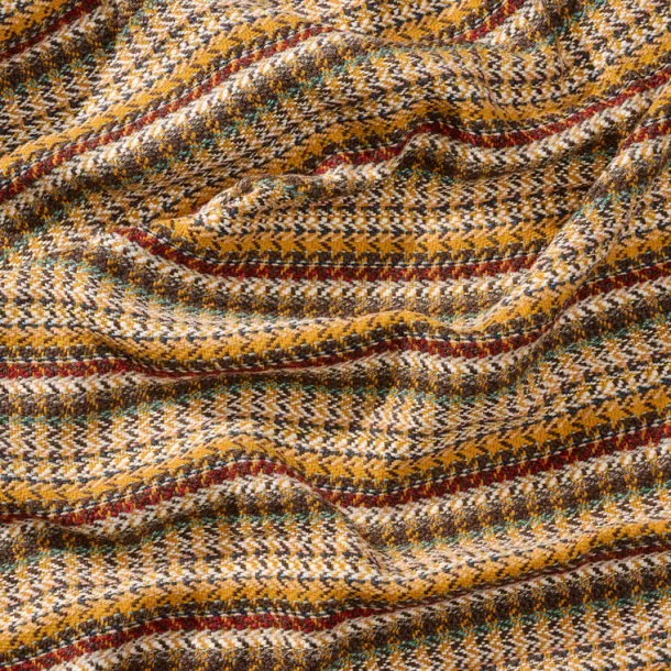 Arama Fringed Silk and Banana Fiber Throw