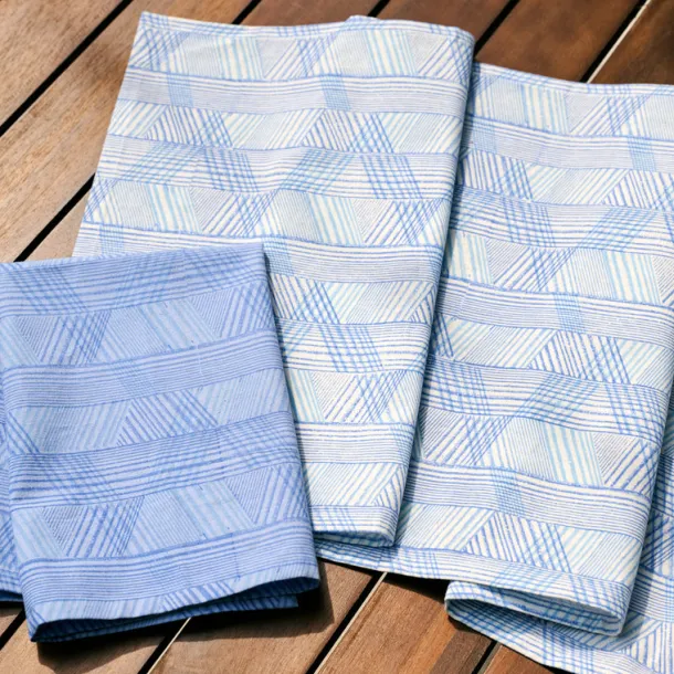 Blue Retro Table Runner