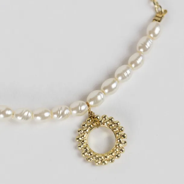 Charm & Pearl Necklace