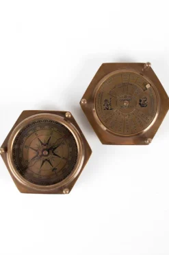 Compass & Calendar