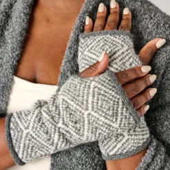 Geometric Alpaca Wool Wrist Warmers