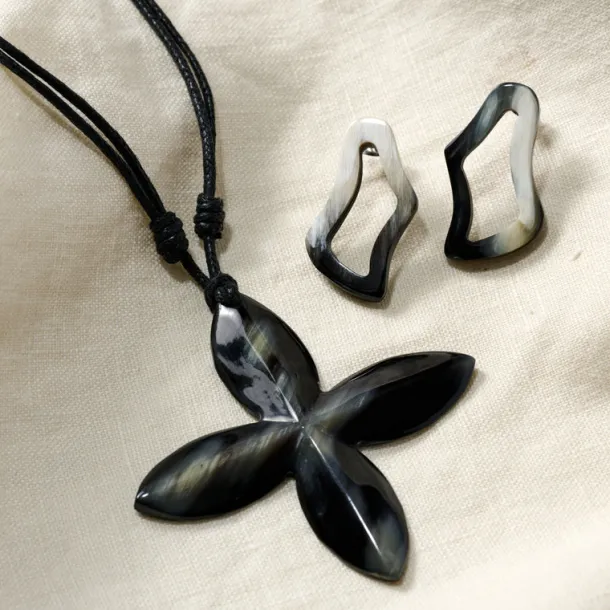 Hai Reclaimed Horn Post Earrings