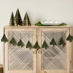 Holly Jolly Trees Crochet Garland