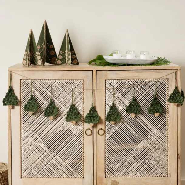 Holly Jolly Trees Crochet Garland