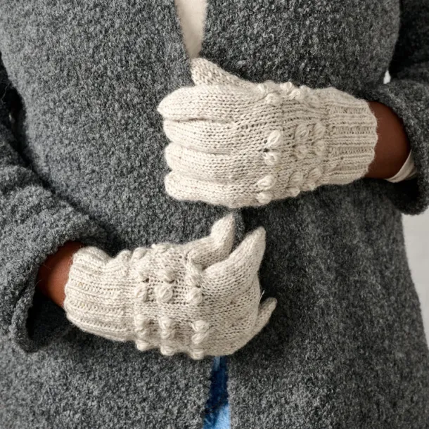 Ivory Knobby Wool Gloves