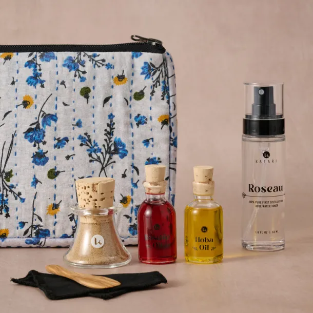 Katari Skincare Set in Cosmetic Bag