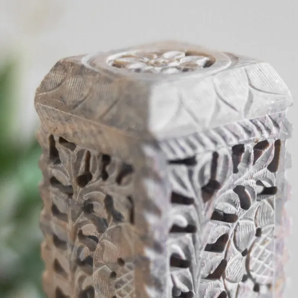 Meenaar Gorara Stone Tower Incense Holder