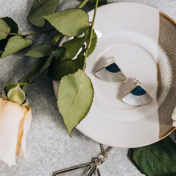Mother of Pearl Fan Earrings