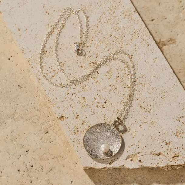 Nuna Silver and Pearl Necklace