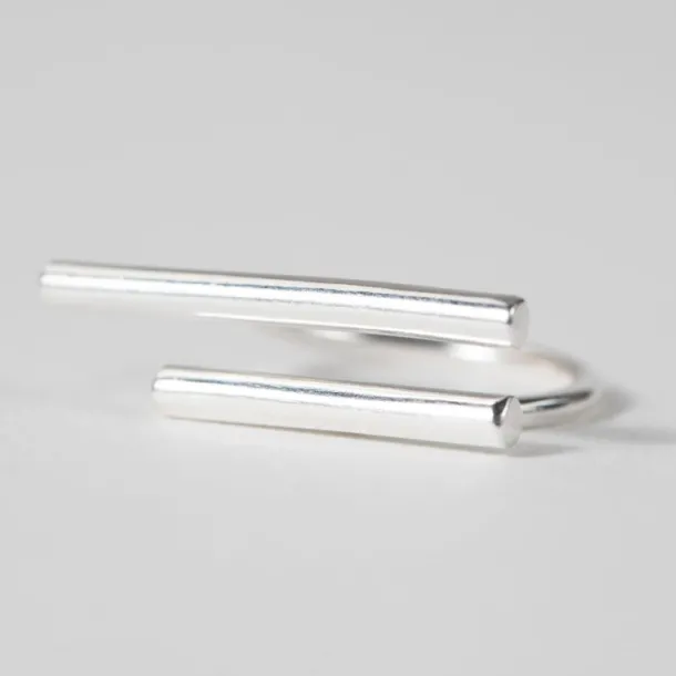 Parallel Bars Ring