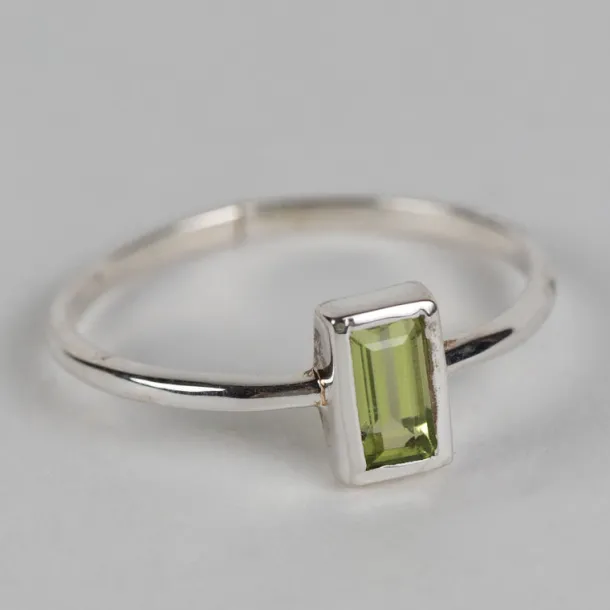 Peridot Silver Ring