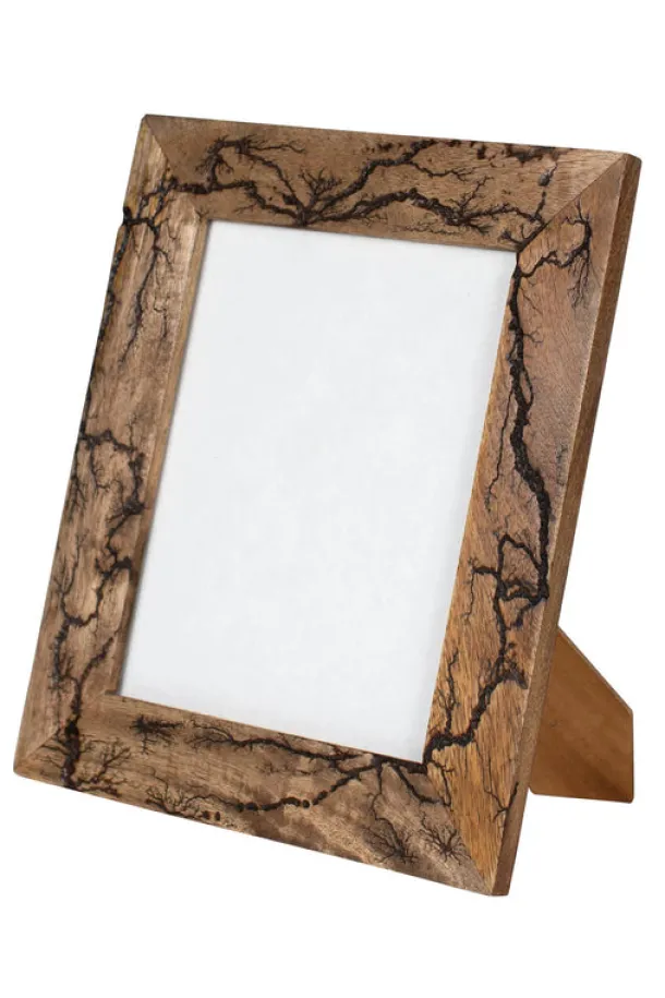 Roots Motif Frame