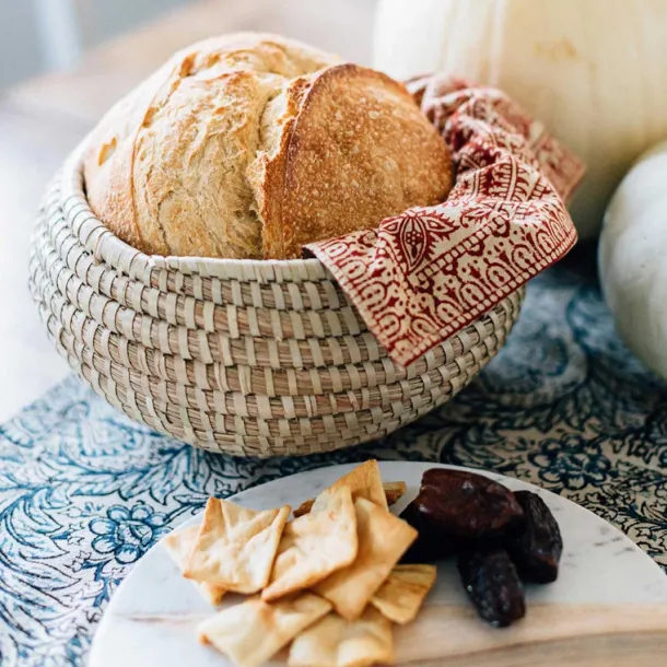Rounded Kaisa Basket Bowl