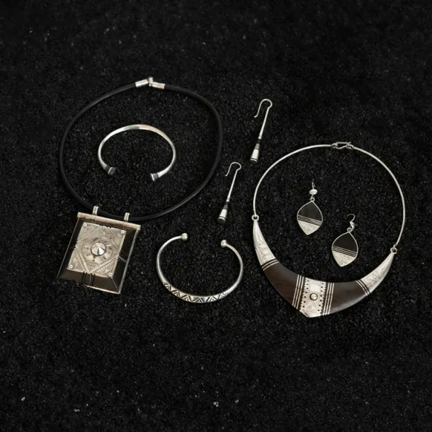 Safia Tuareg Ebony Collar Necklace