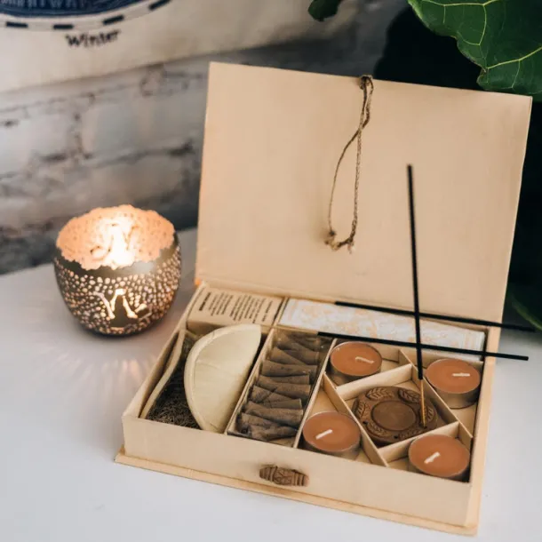 Sandalwood Incense Set