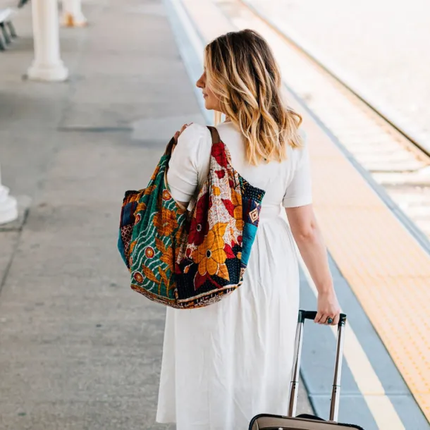 Sari Shop Slouchy Bag