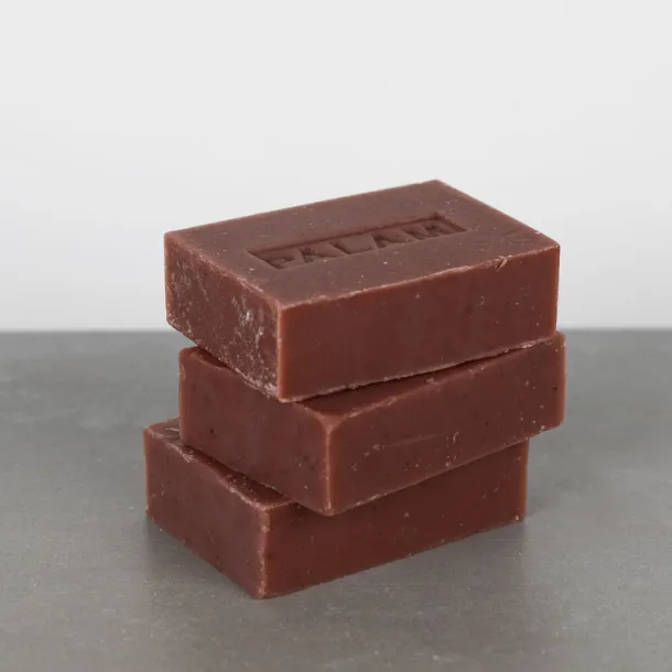 Shine Red Clay Shampoo Bar