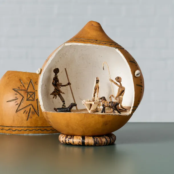 Tana Carved Gourd Nativity