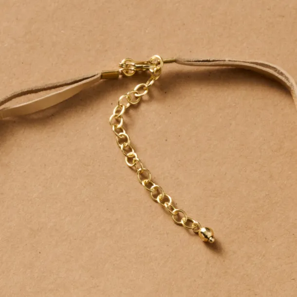 Tarasa Gorara Stone Pendant Necklace